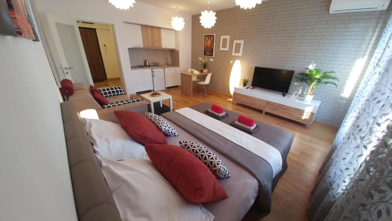 בלגרד Apartments Delta A Blok - Savada מראה חיצוני תמונה