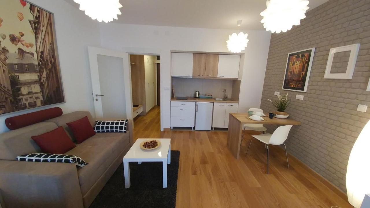 בלגרד Apartments Delta A Blok - Savada מראה חיצוני תמונה
